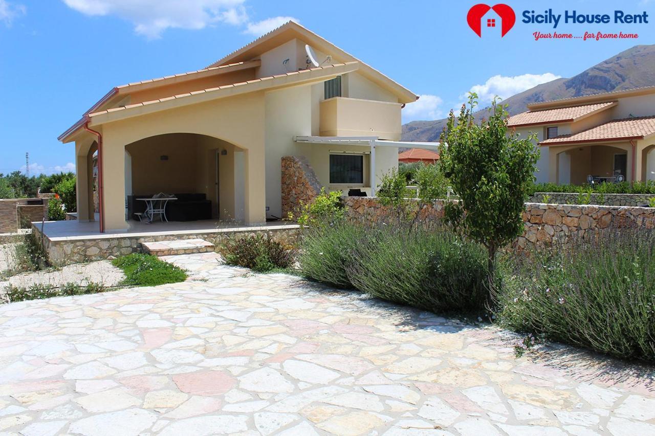 Borgo Aranci - Appartamento In Villa Garofalo - 15B Кастеламаре дел Голфо Екстериор снимка